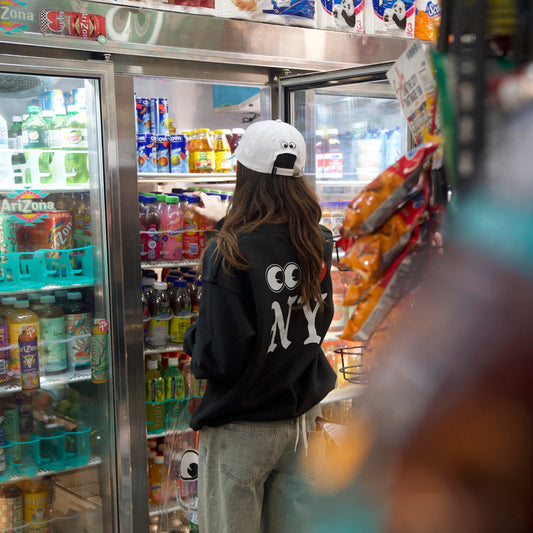 SWEATSHIRT: Eye Love NY Oversized Cru Neck
