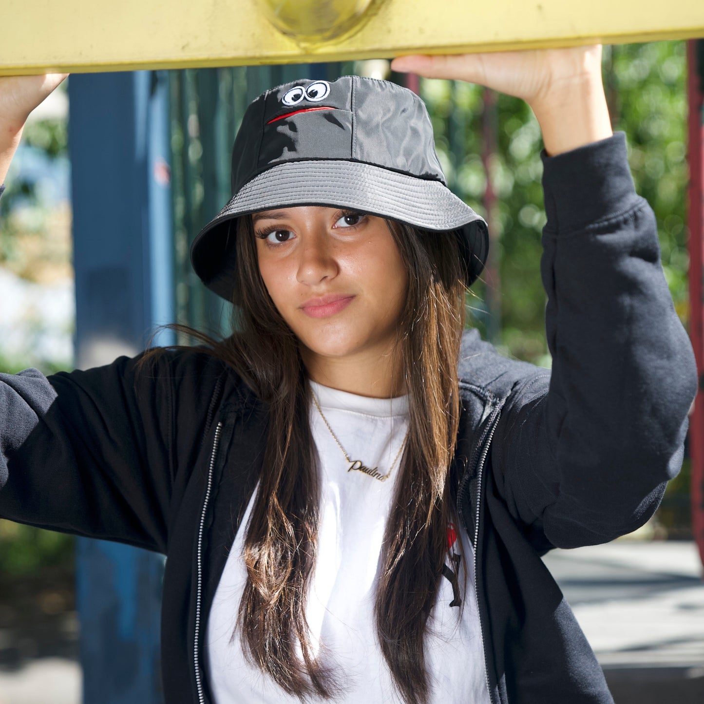 TONGUE BUCKET HAT: Youth size
