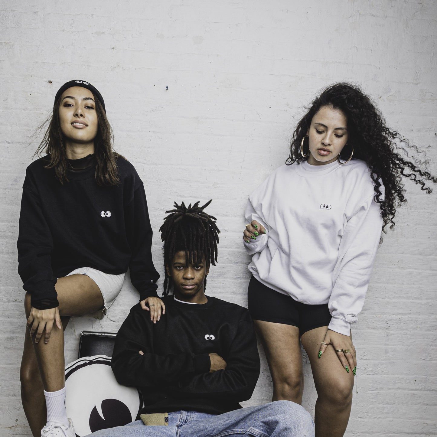 SWEATSHIRT: Cross Eyed Cru Neck Fleece