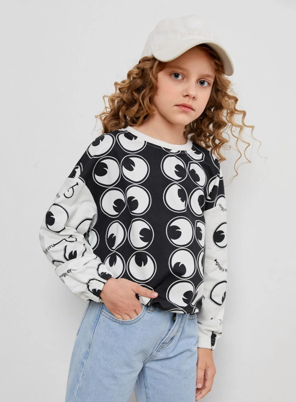 SHEIN X googly eye cry girls allover eyes pullover
