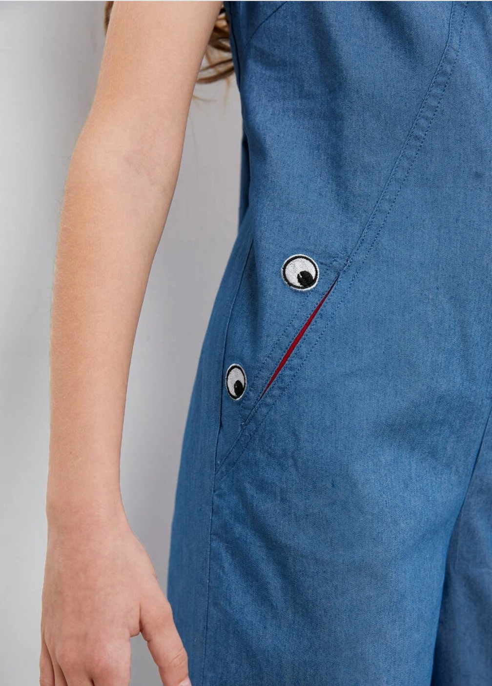 SHEIN x googly eye cru girls zip up cartoon & letter embroidery wide leg cropped jumpsuit