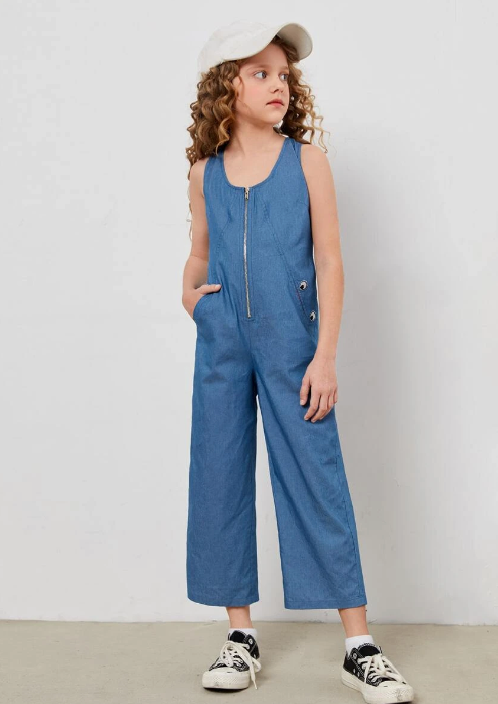 SHEIN x googly eye cru girls zip up cartoon & letter embroidery wide leg cropped jumpsuit
