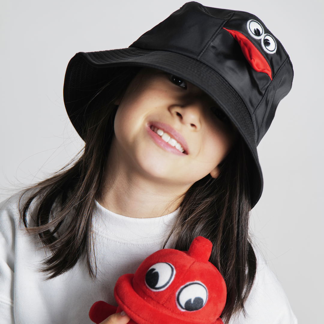 TONGUE BUCKET HAT: Youth size