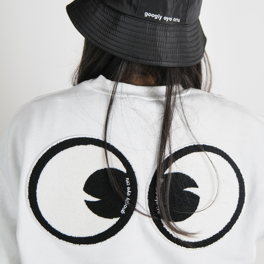 SWEATSHIRT: Googly Eye Cru BIG EYES CRU NECK