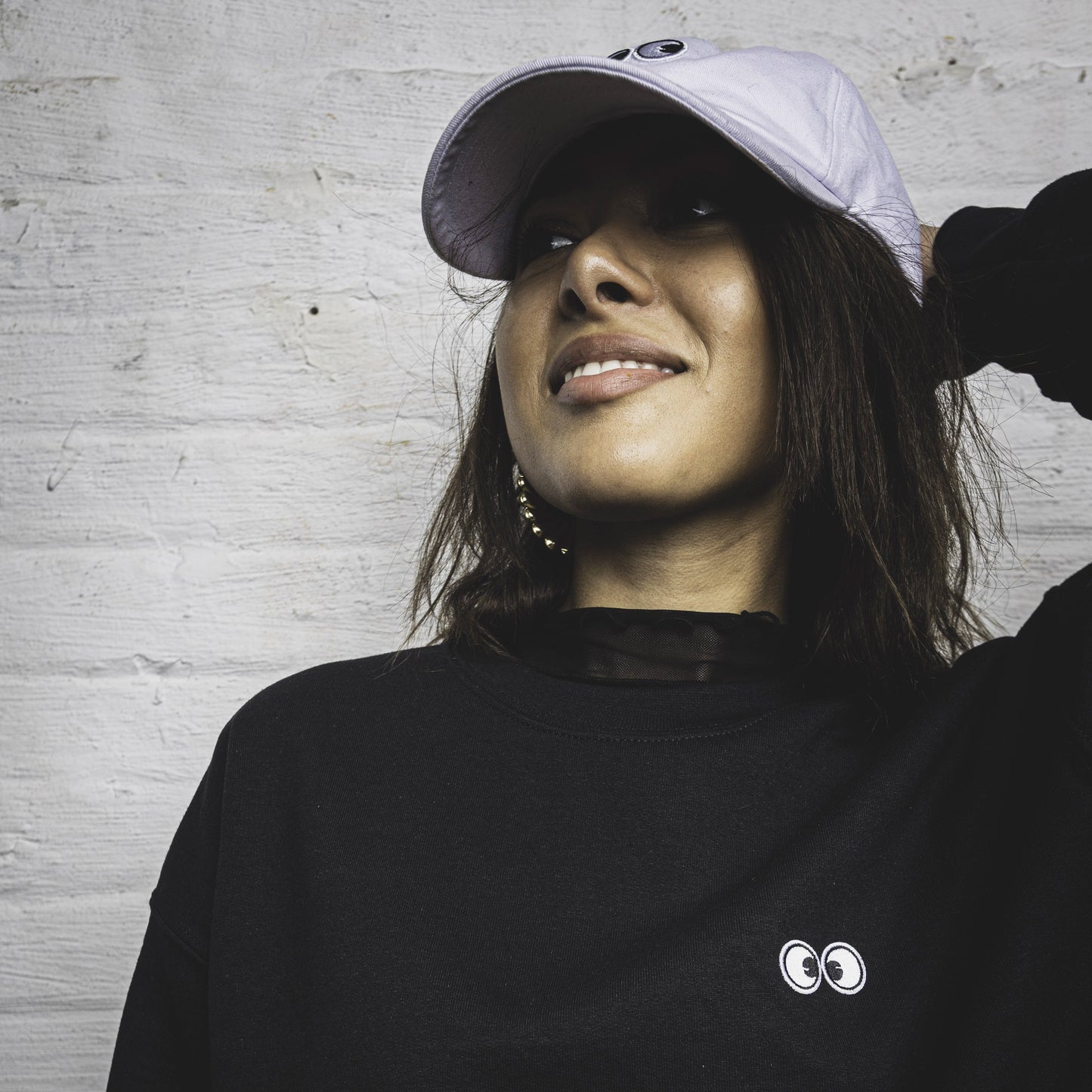 SWEATSHIRT: Cross Eyed Cru Neck Fleece