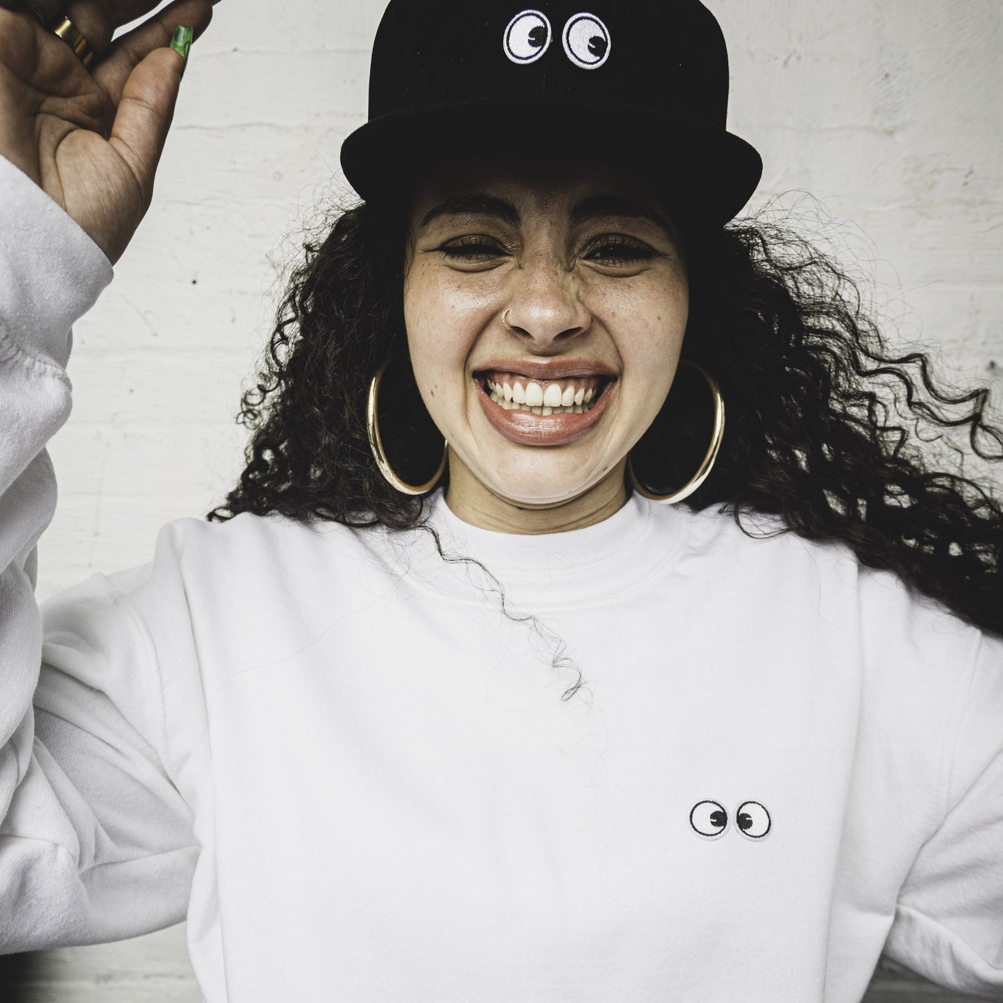 SWEATSHIRT: Cross Eyed Cru Neck Fleece