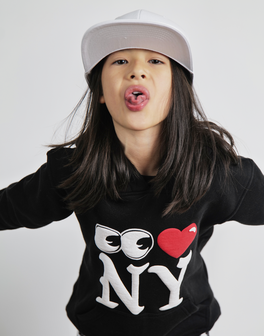 YOUTH SWEATSHIRT: Eye heart NY Pull over hood