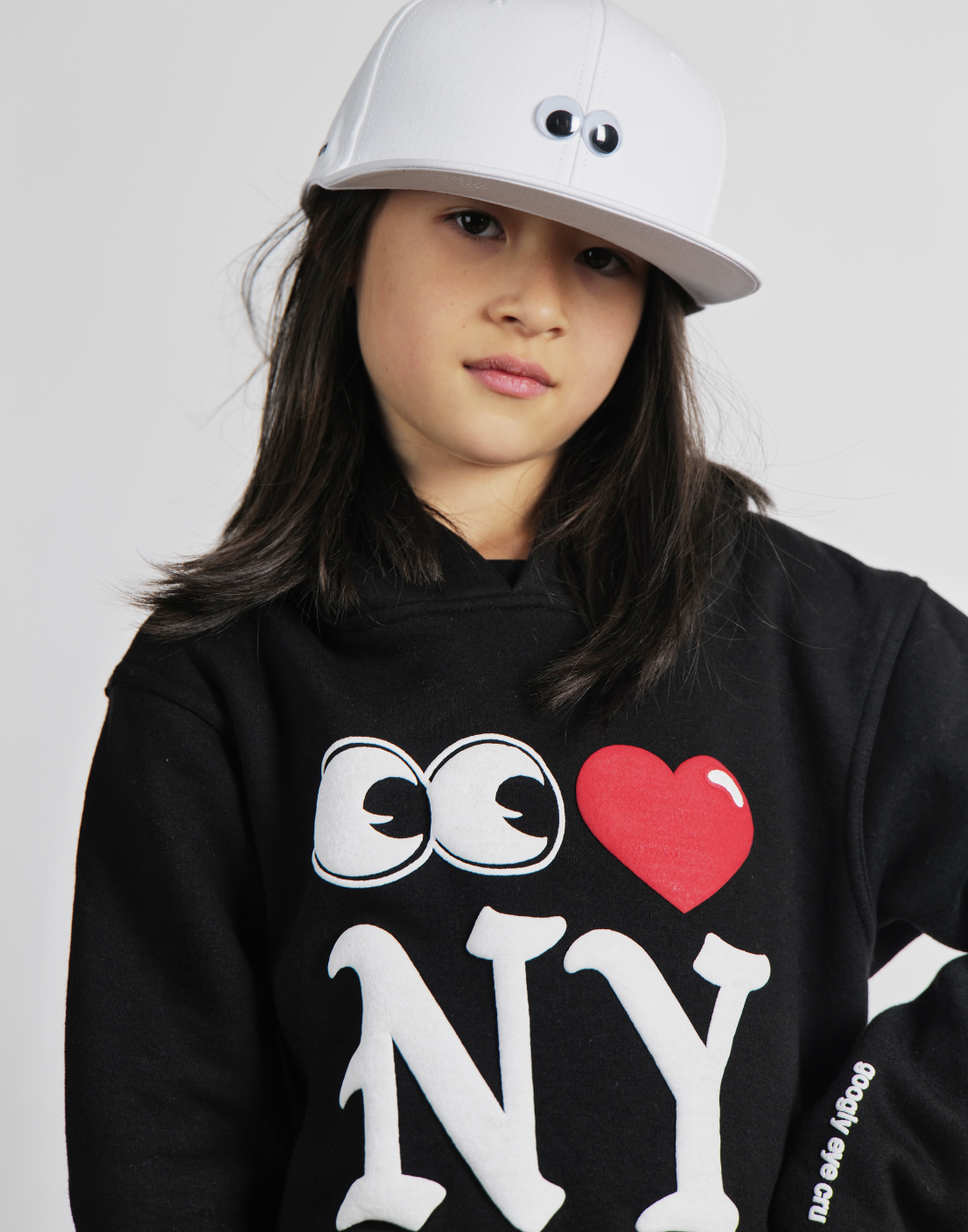 YOUTH SWEATSHIRT: Eye heart NY Pull over hood