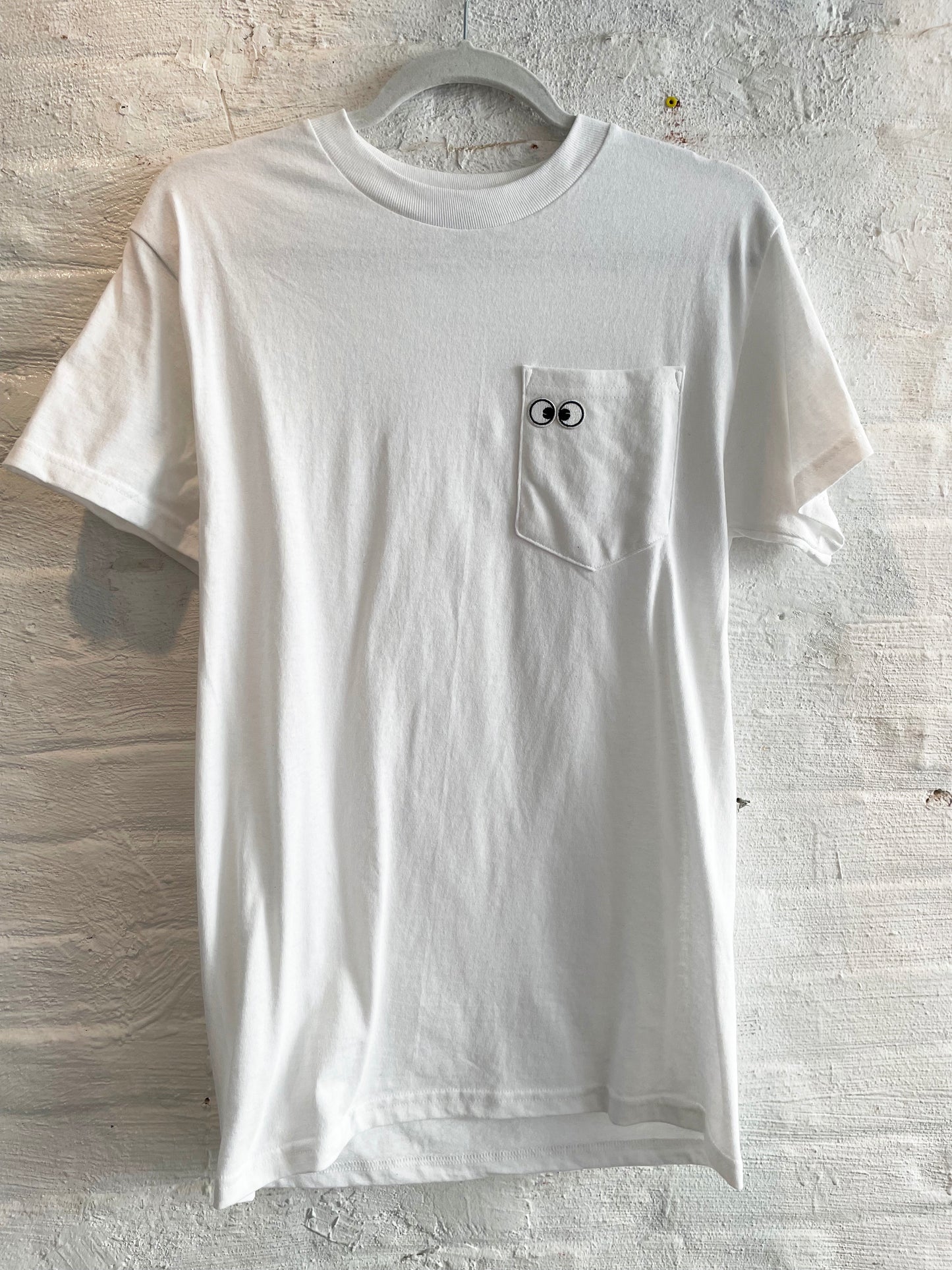 TEE: Cross Eyed Pocket Tee