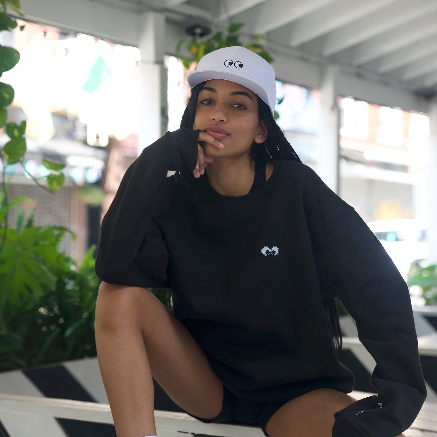SWEATSHIRT: Eye Love NY Oversized Cru Neck