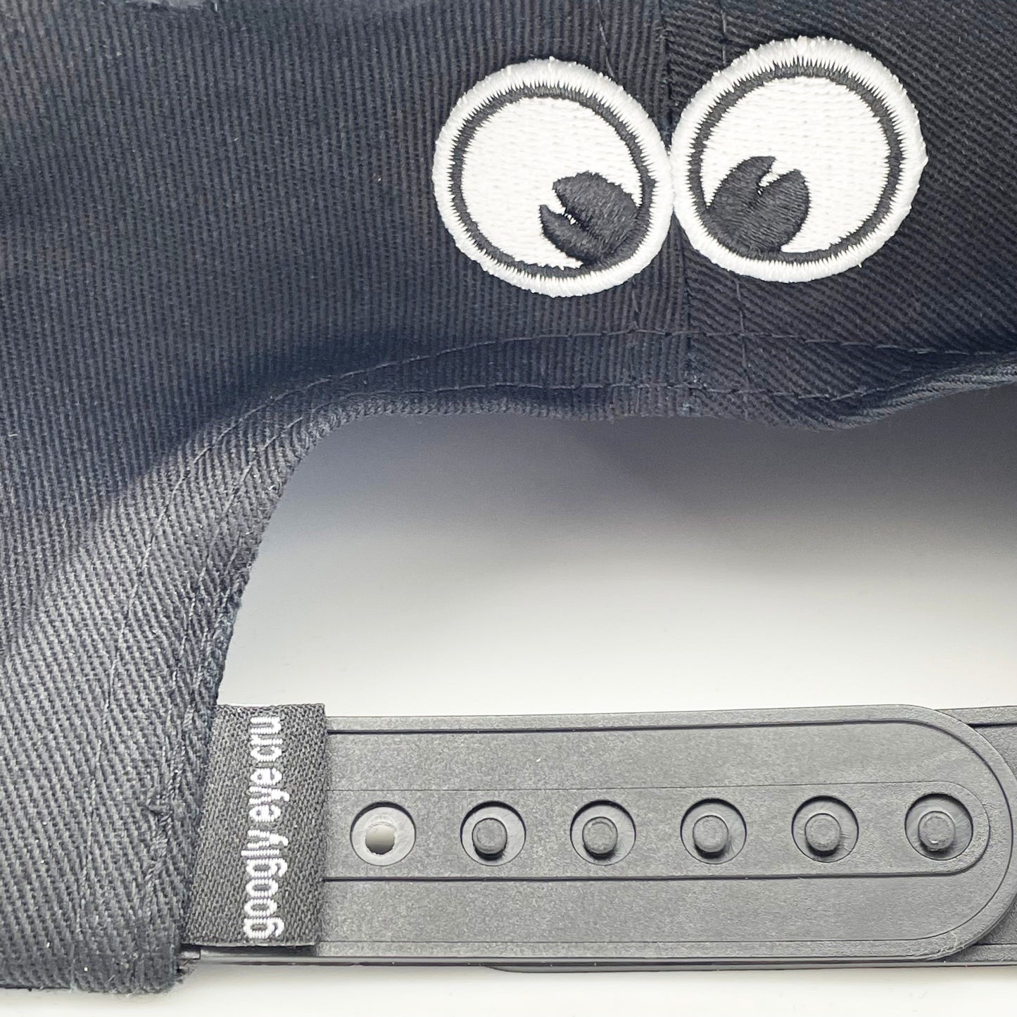 HAT: 6-Panel Snap Back Hat