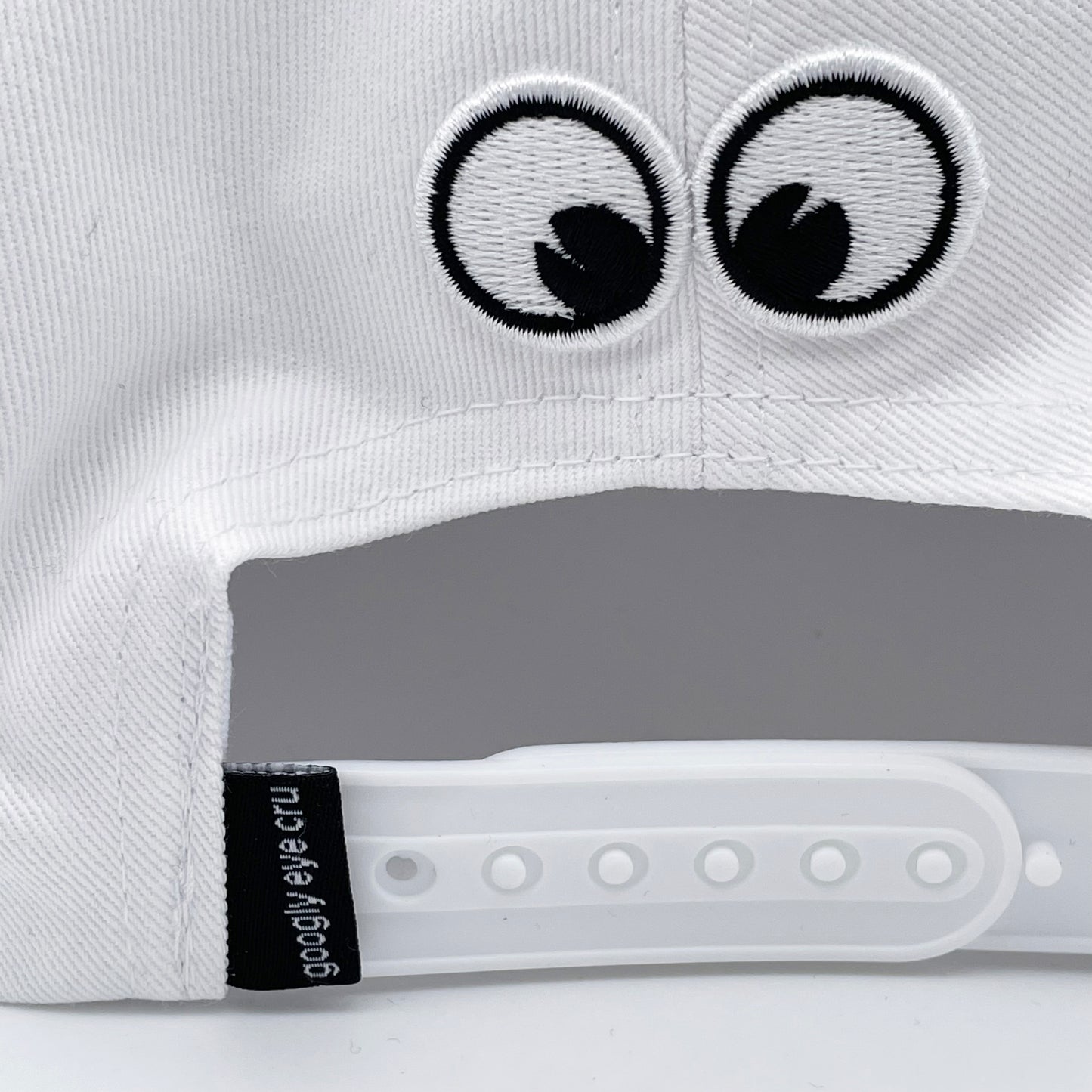 HAT: 6-Panel Snap Back Hat