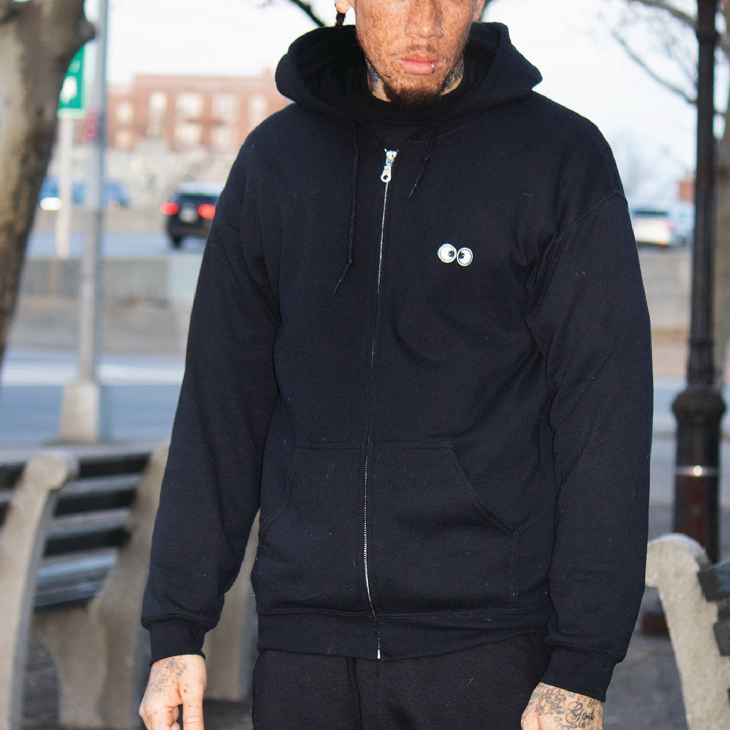 SWEATSHIRT: Googly Eye Cru Full Zip Hood