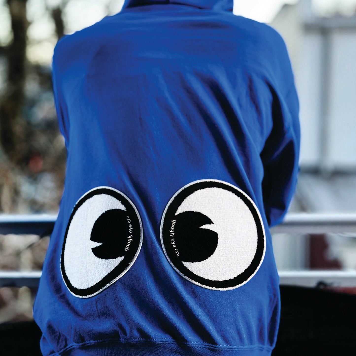 SWEATSHIRT: Googly Eye Cru Full Zip Hood
