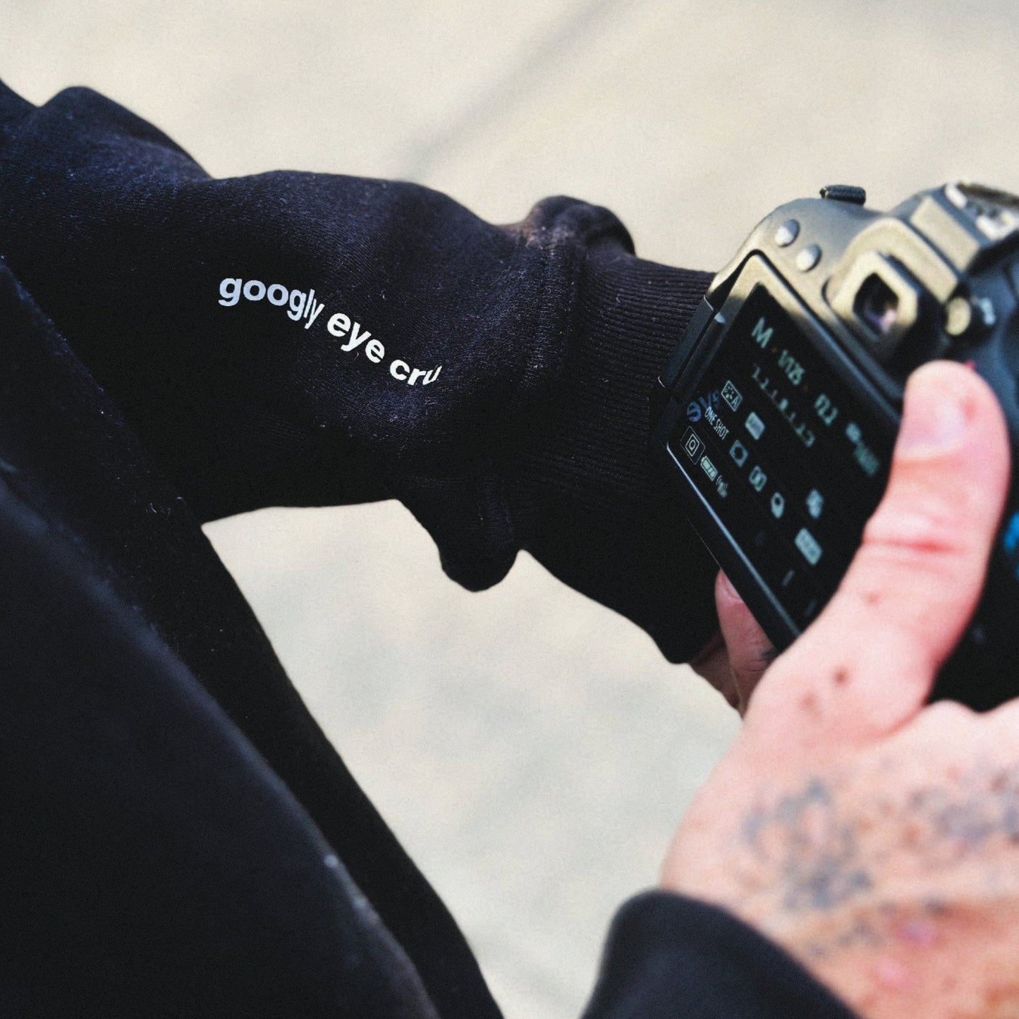 SWEATSHIRT: Eye Love NY Oversized Cru Neck